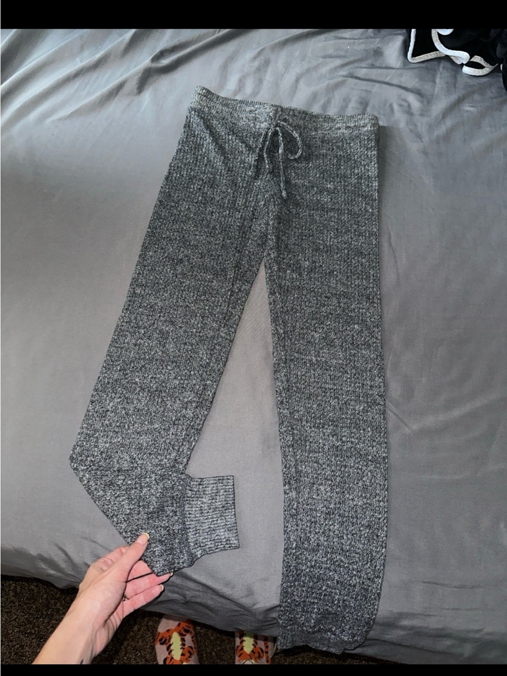 Like New American Eagle Ribbed Knit Warm Soft Gray Legging / Lounge Pants